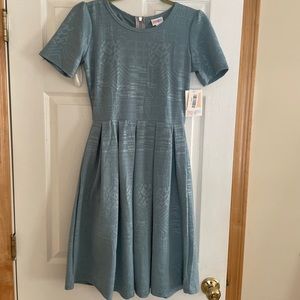 Amelia lularoe dress